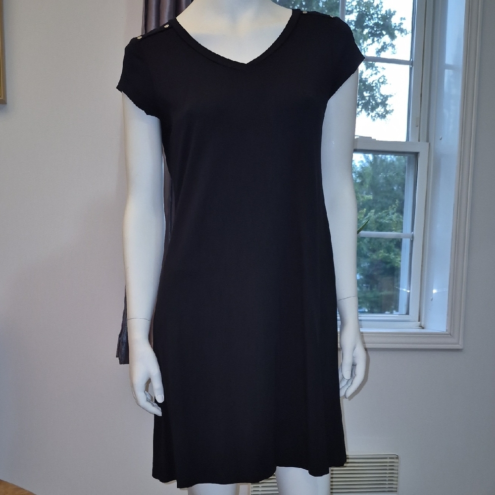 Elegant Black Midi Dress